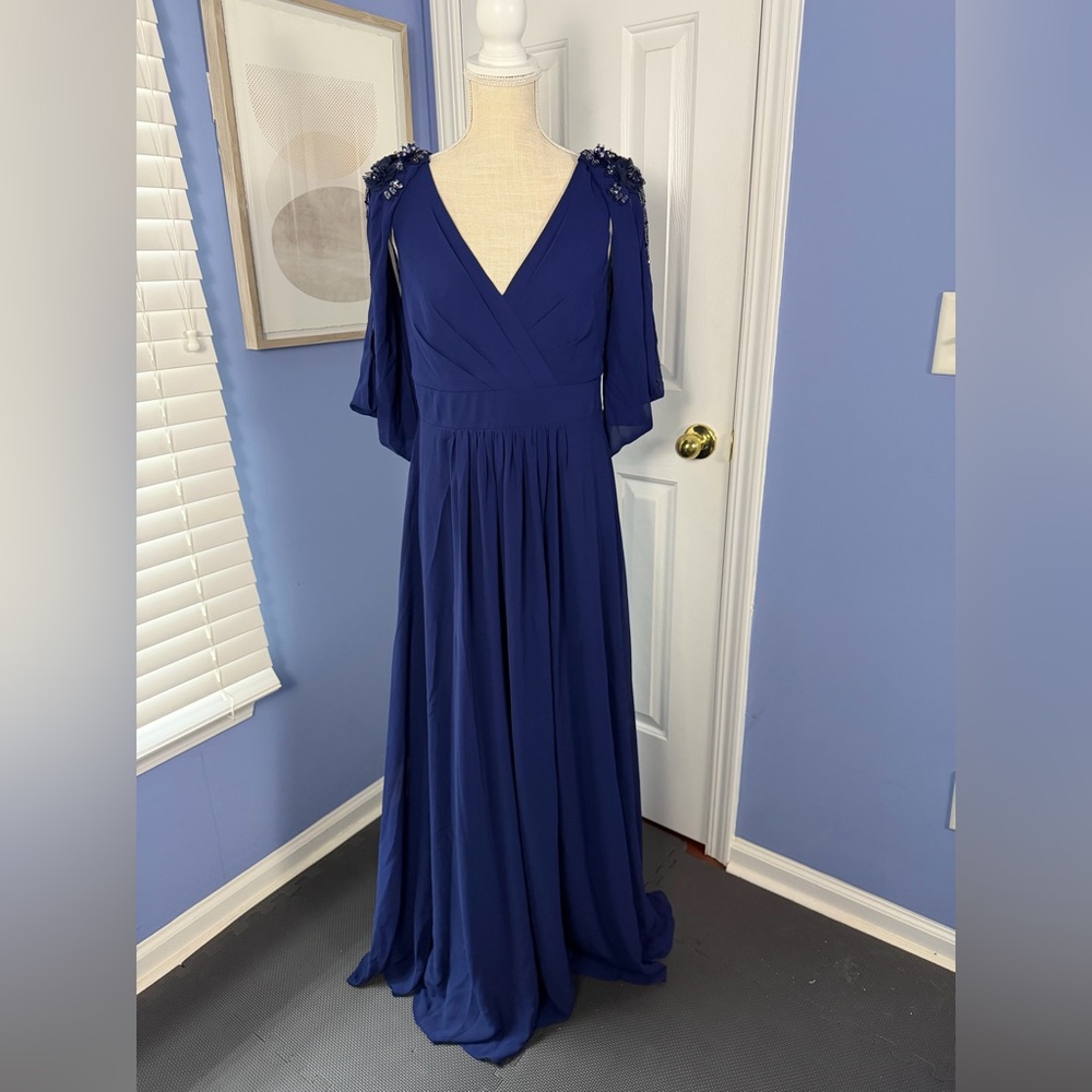NWT - Ever-Pretty Blue Chiffon V-Neck Formal Evening Dress Appliqués Sleeves
